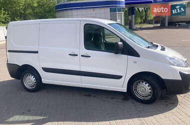 Грузовой фургон Citroen Jumpy 2015 в 