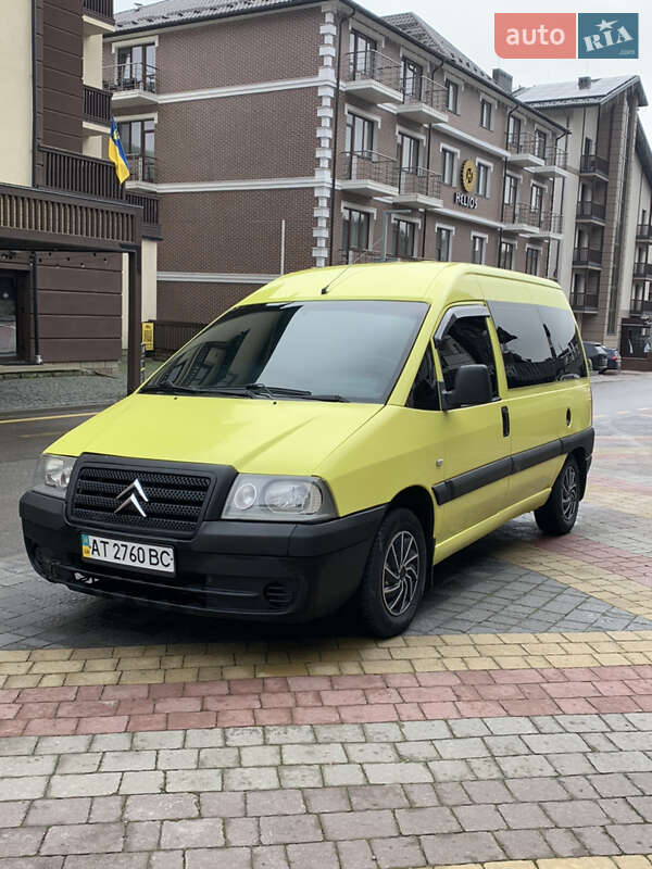 Минивэн Citroen Jumpy 2006 в 