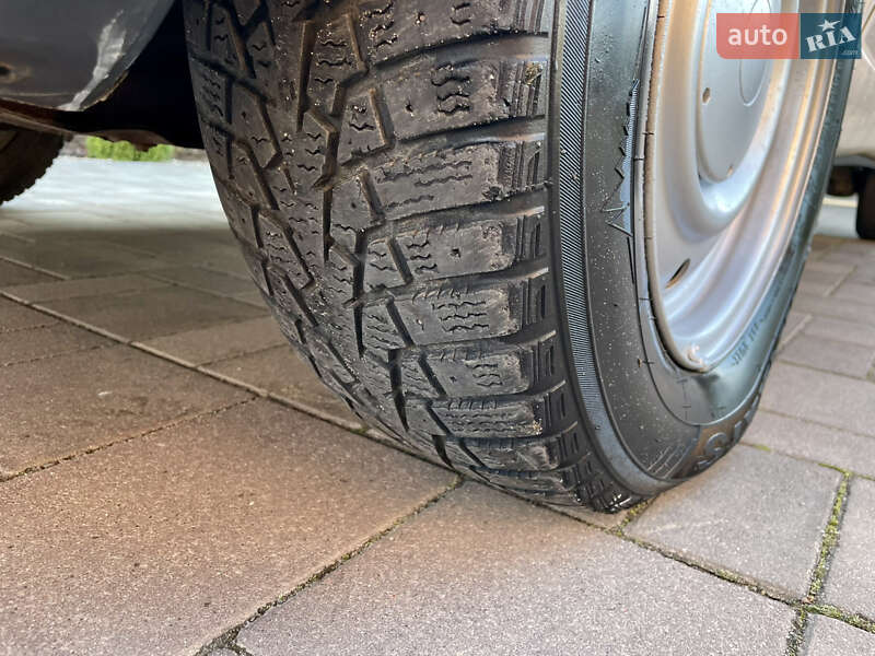 Вантажний фургон Citroen Jumpy 2001 в Рівному