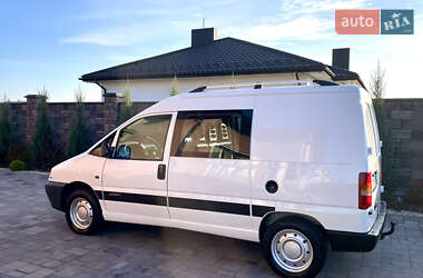 Вантажний фургон Citroen Jumpy 2001 в  фото 7 Вантажний фургон Citroen Jumpy 2001 в