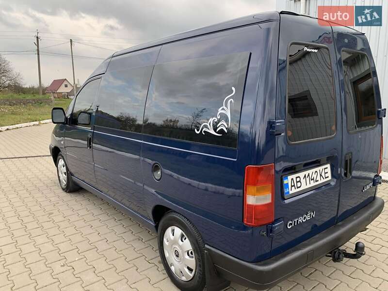 Минивэн Citroen Jumpy 2002 в  фото Минивэн Citroen Jumpy 2002 в