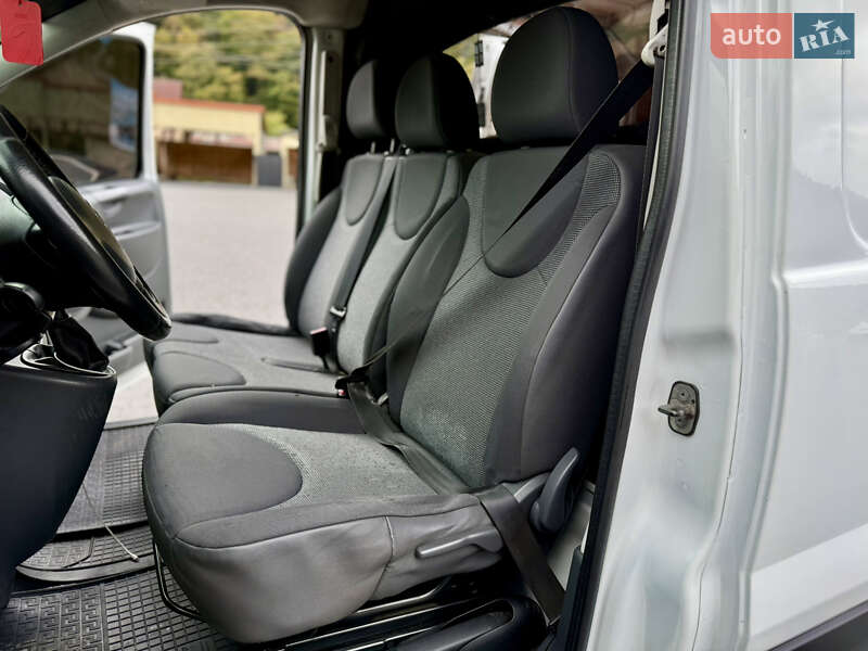 Вантажний фургон Citroen Jumpy 2014 в Міжгір'ї