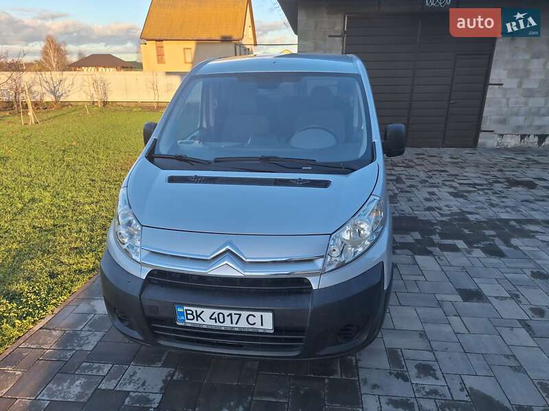 Минивэн Citroen Jumpy 2009 в Костополе