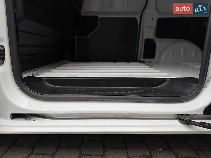 Грузовой фургон Citroen Jumpy 2022 в Луцке фото 20 Грузовой фургон Citroen Jumpy 2022 в Луцке