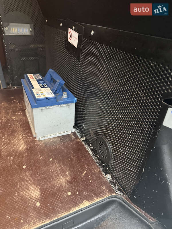 Грузопассажирский фургон Citroen Jumpy 2018 в Тернополе фото 9 Грузопассажирский фургон Citroen Jumpy 2018 в Тернополе