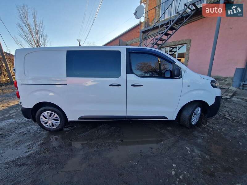 Грузопассажирский фургон Citroen Jumpy 2020 в Подольске фото 2 Грузопассажирский фургон Citroen Jumpy 2020 в Подольске