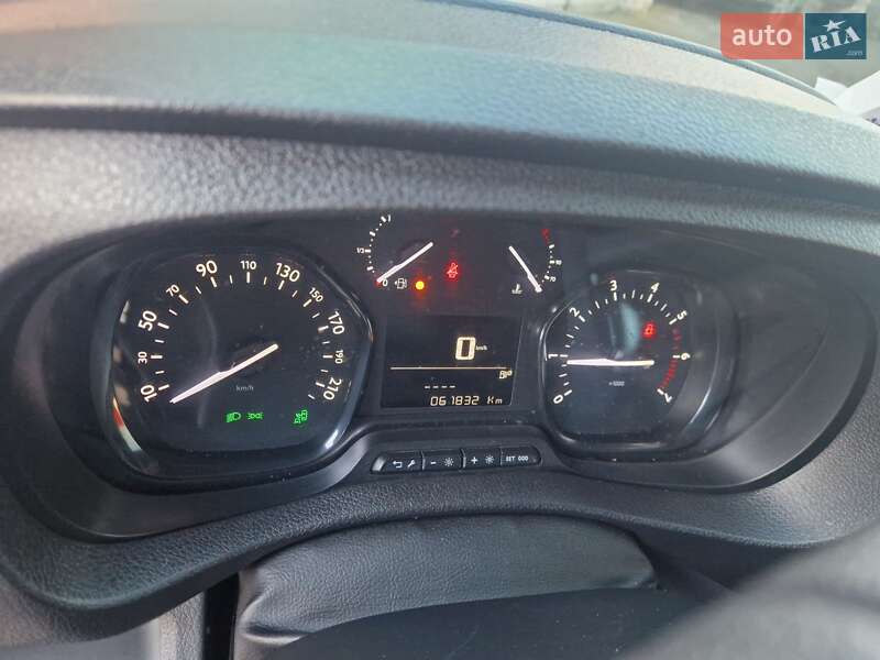 Грузопассажирский фургон Citroen Jumpy 2020 в Подольске фото 9 Грузопассажирский фургон Citroen Jumpy 2020 в Подольске