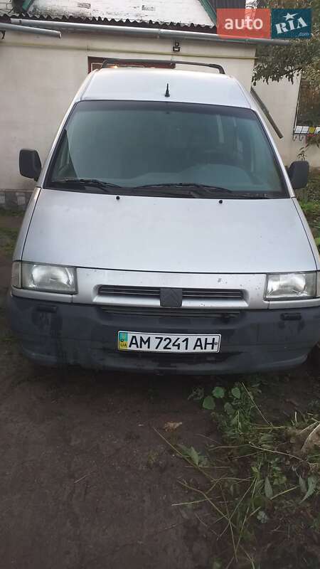 Минивэн Citroen Jumpy 1999 в Коростене