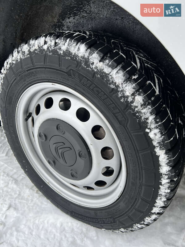 Грузовой фургон Citroen Jumpy 2021 в Луцке