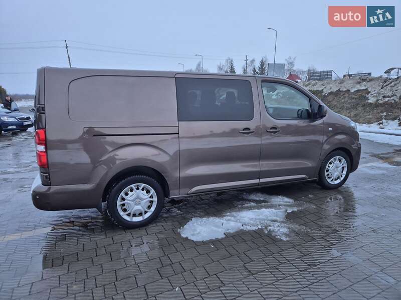 Мінівен Citroen Jumpy 2017 в Стрию