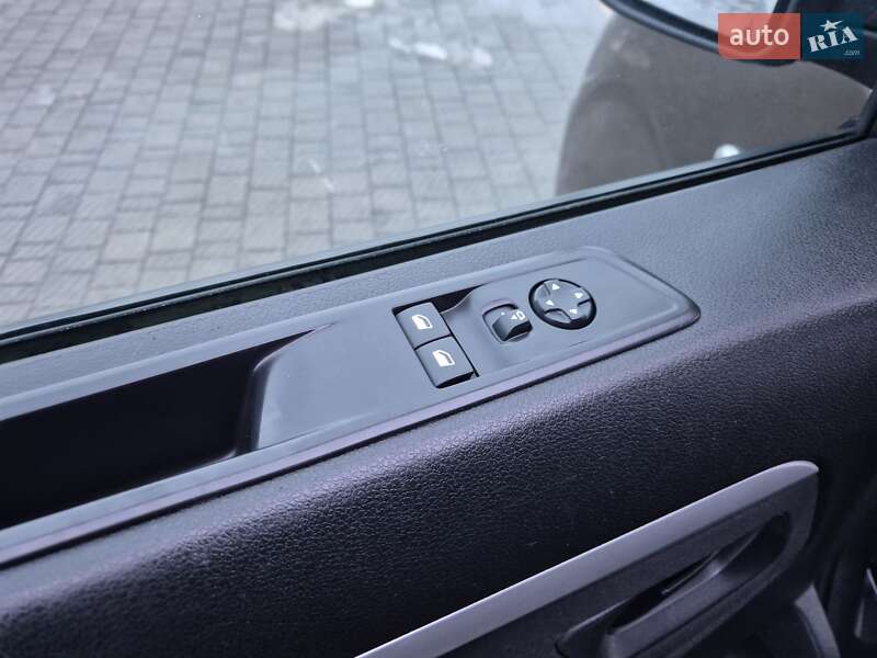 Мінівен Citroen Jumpy 2017 в Стрию