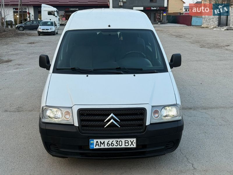 Минивэн Citroen Jumpy 2006 в Звягеле фото 12 Минивэн Citroen Jumpy 2006 в Звягеле