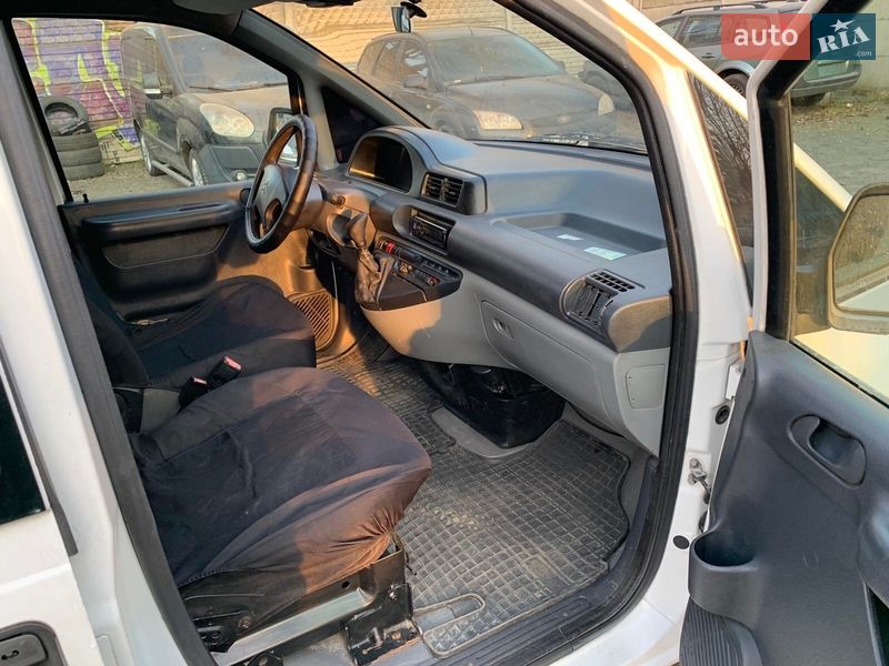 Минивэн Citroen Jumpy 2004 в Луцке фото 8 Минивэн Citroen Jumpy 2004 в Луцке