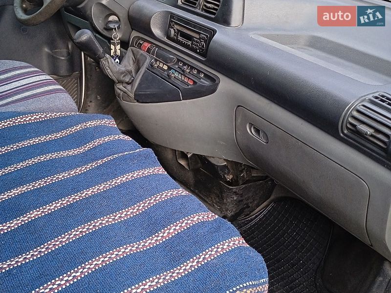 Минивэн Citroen Jumpy 2006 в Долине фото 7 Минивэн Citroen Jumpy 2006 в Долине