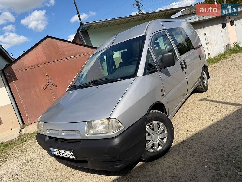 Минивэн Citroen Jumpy 2000 в Стрые