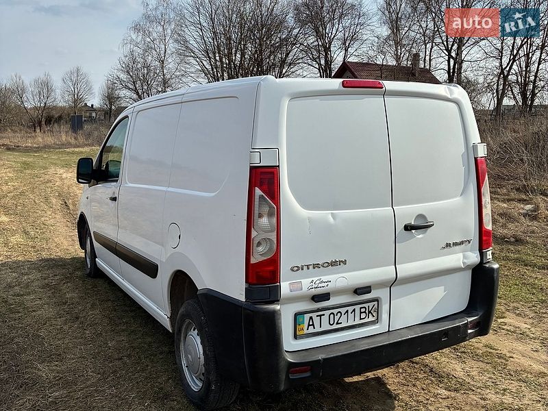 Вантажний фургон Citroen Jumpy 2008 в Івано-Франківську