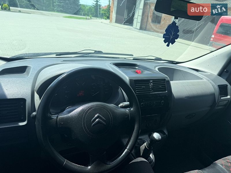 Мінівен Citroen Jumpy 2009 в Скалаті