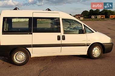 Вантажопасажирський фургон Citroen Jumpy 2005 в Прилуках