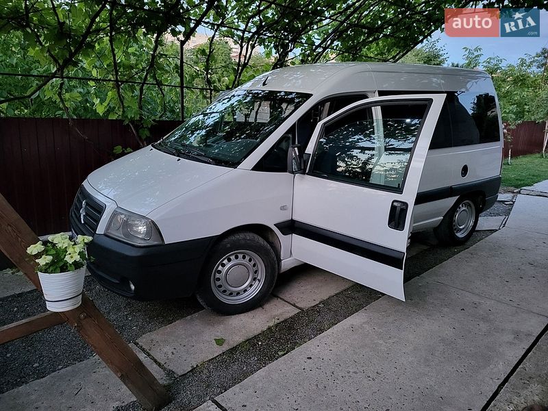 Мінівен Citroen Jumpy 2005 в Чорткові