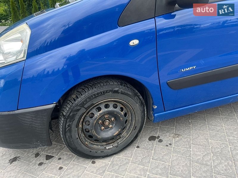 Грузовой фургон Citroen Jumpy 2009 в Почаеве