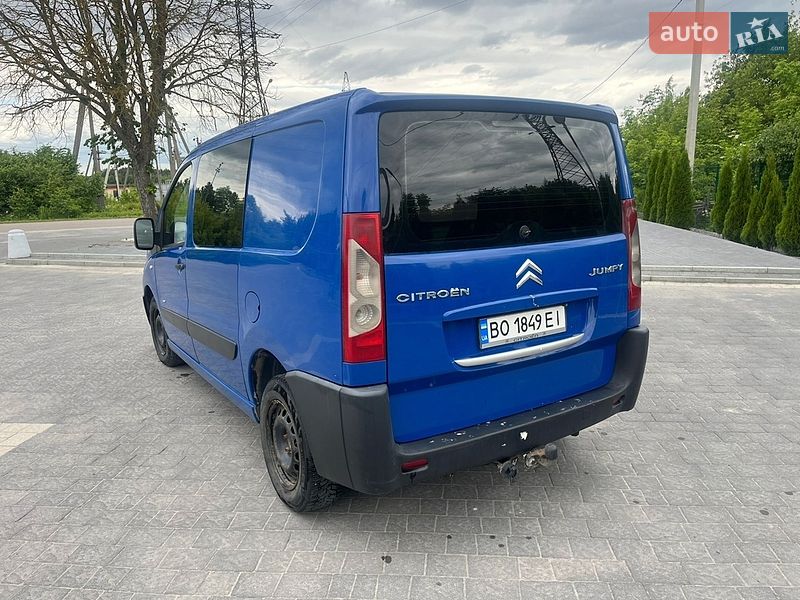 Грузовой фургон Citroen Jumpy 2009 в Почаеве