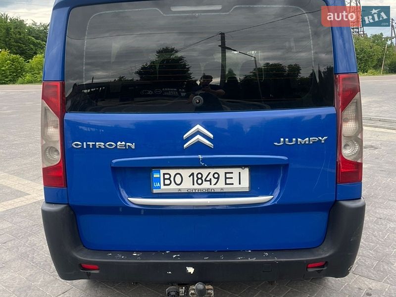 Грузовой фургон Citroen Jumpy 2009 в Почаеве