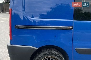 Грузовой фургон Citroen Jumpy 2009 в Почаеве