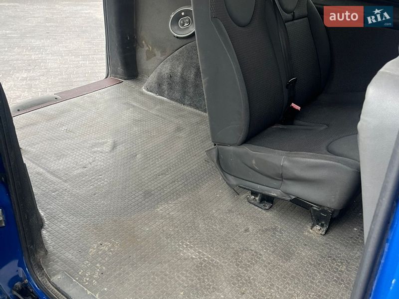 Грузовой фургон Citroen Jumpy 2009 в Почаеве