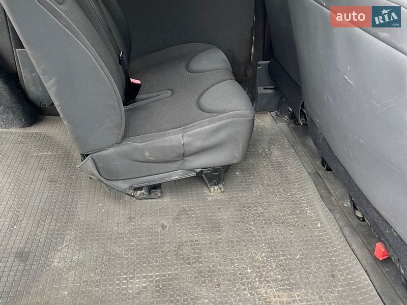 Грузовой фургон Citroen Jumpy 2009 в Почаеве