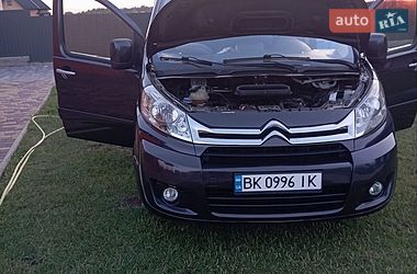 Мінівен Citroen Jumpy 2015 в Сарнах