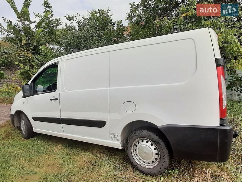 Вантажний фургон Citroen Jumpy 2011 в Харкові