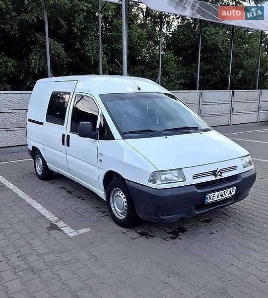 Вантажопасажирський фургон Citroen Jumpy 2002 в Дніпрі