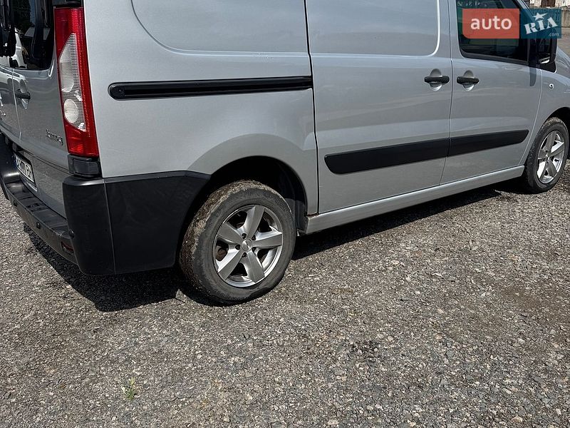 Вантажний фургон Citroen Jumpy 2012 в Черкасах