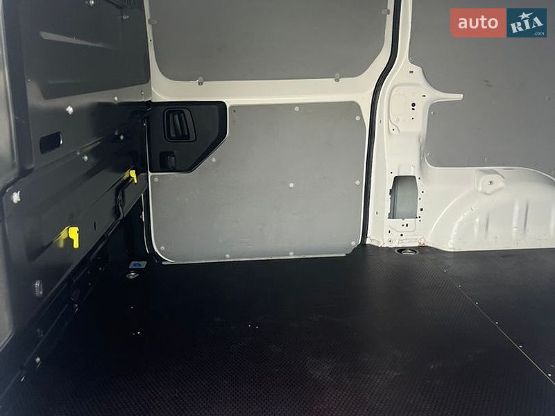 Грузовой фургон Citroen Jumpy 2022 в Луцке