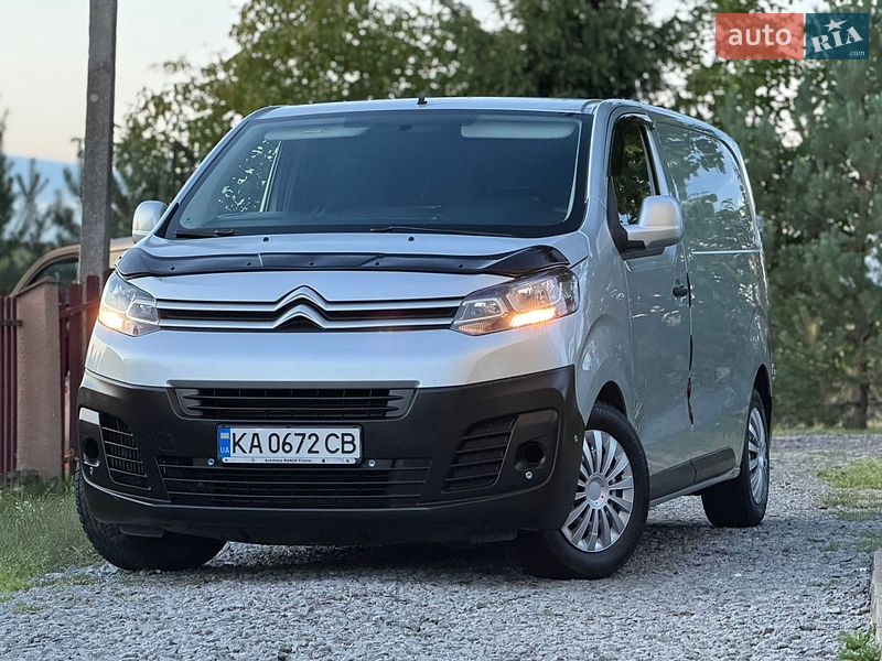 Вантажний фургон Citroen Jumpy 2016 в Дрогобичі