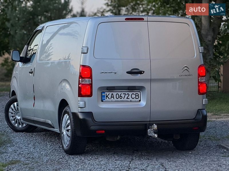 Вантажний фургон Citroen Jumpy 2016 в Дрогобичі