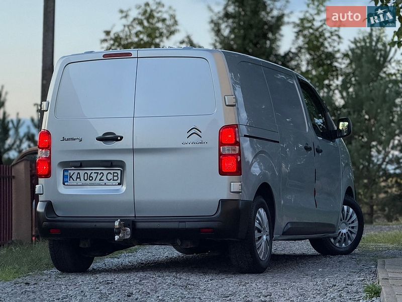 Вантажний фургон Citroen Jumpy 2016 в Дрогобичі