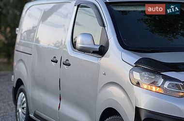 Вантажний фургон Citroen Jumpy 2016 в Дрогобичі