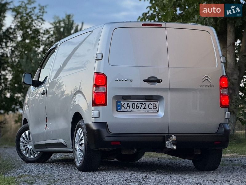 Вантажний фургон Citroen Jumpy 2016 в Дрогобичі
