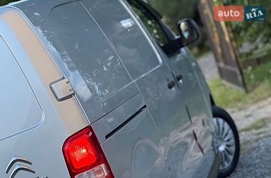 Вантажний фургон Citroen Jumpy 2016 в Дрогобичі