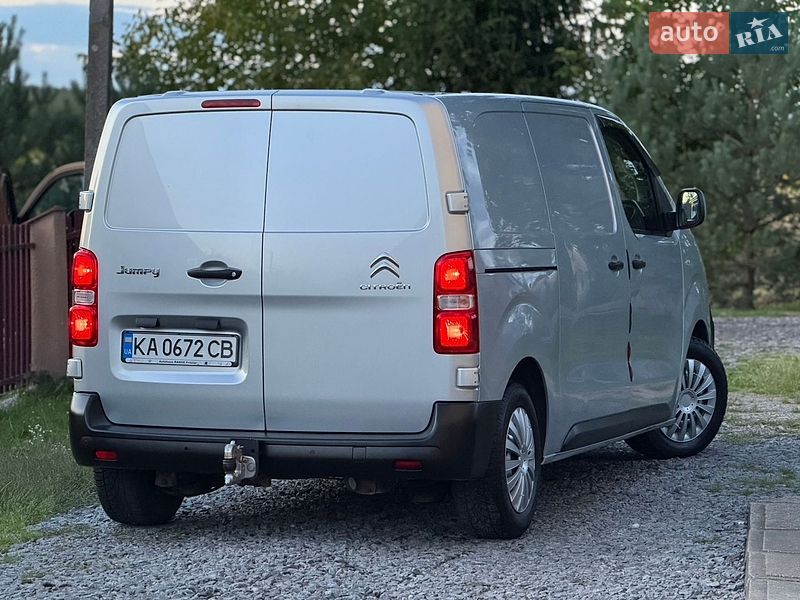 Вантажний фургон Citroen Jumpy 2016 в Дрогобичі