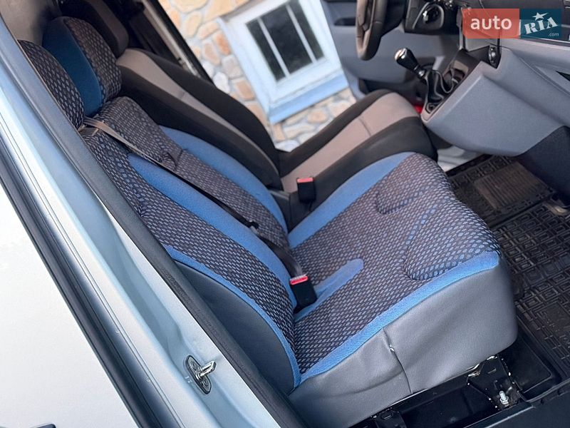 Вантажний фургон Citroen Jumpy 2016 в Дрогобичі