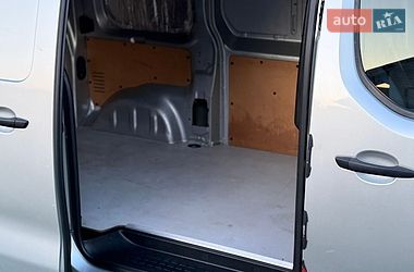 Вантажний фургон Citroen Jumpy 2016 в Дрогобичі
