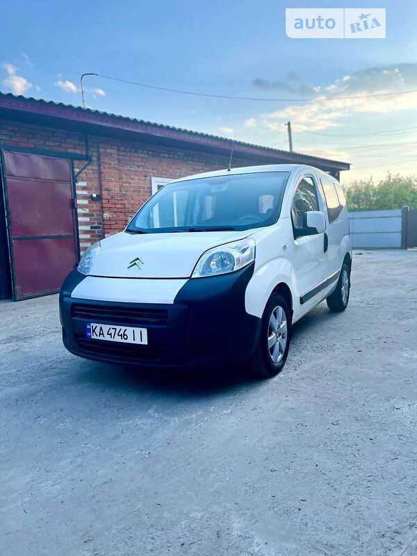 Мінівен Citroen Nemo 2010 в Охтирці