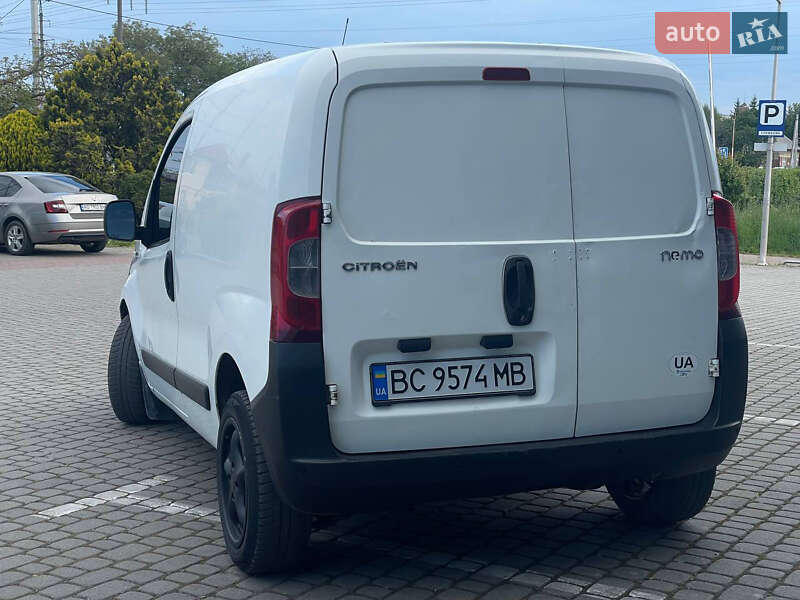 Вантажний фургон Citroen Nemo 2008 в Ужгороді