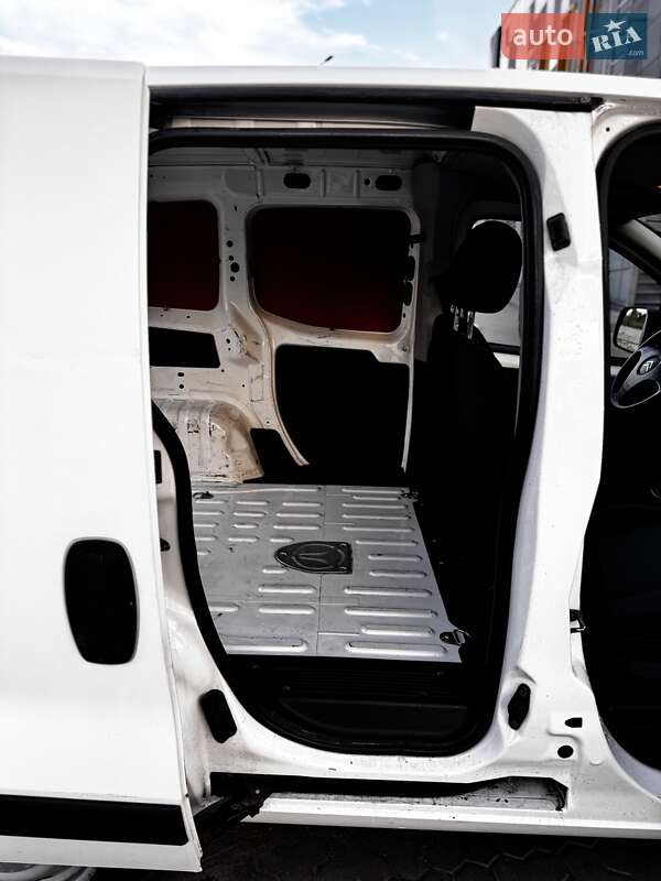 Грузовой фургон Citroen Nemo 2011 в Киеве