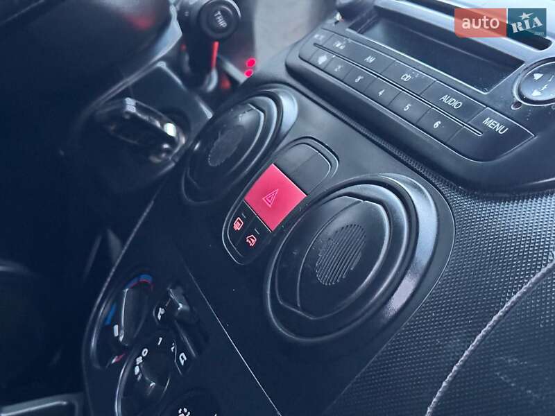 Мінівен Citroen Nemo 2012 в Охтирці