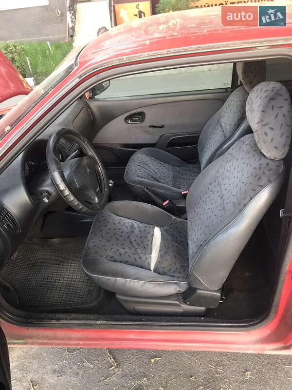 Хетчбек Citroen Saxo 1999 в Києві