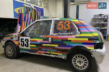 Хэтчбек Citroen Saxo 2002 в Черкассах