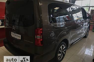 Минивэн Citroen SpaceTourer 2018 в 